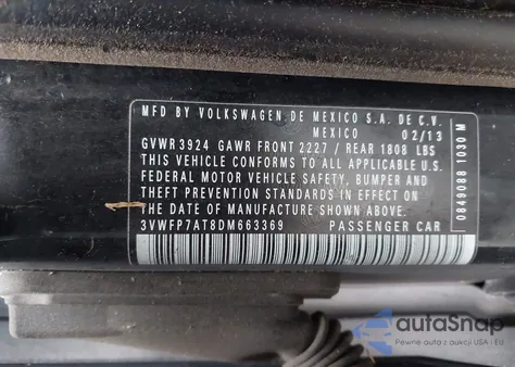 2013 Volkswagen Beetle 2.5L Entry из США, поврежденный, VIN 3VWFP7AT8DM663369